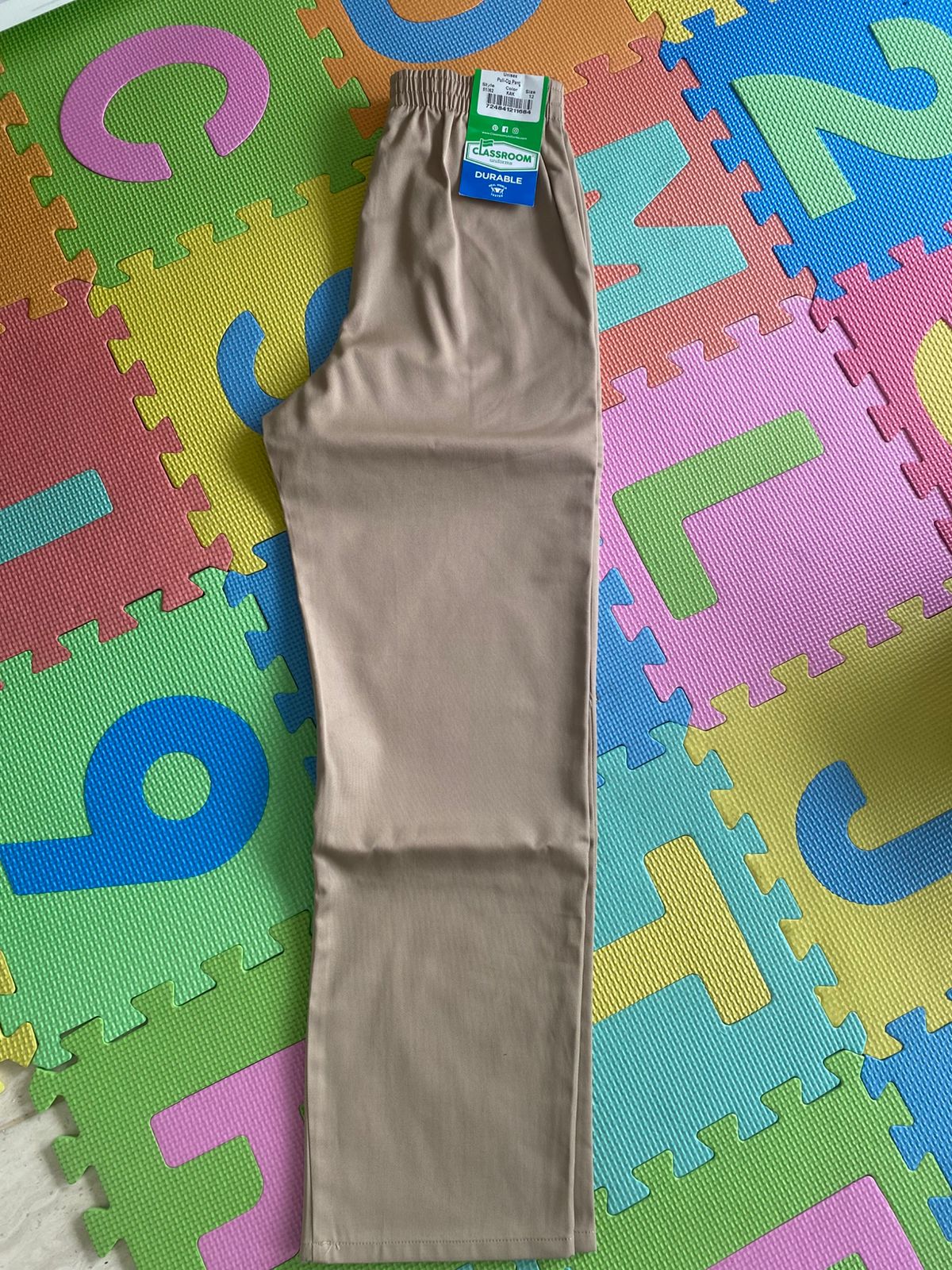 Pantalón Escolar Clásico para Niños - Beige caqui- Comodidad y Durabilidad