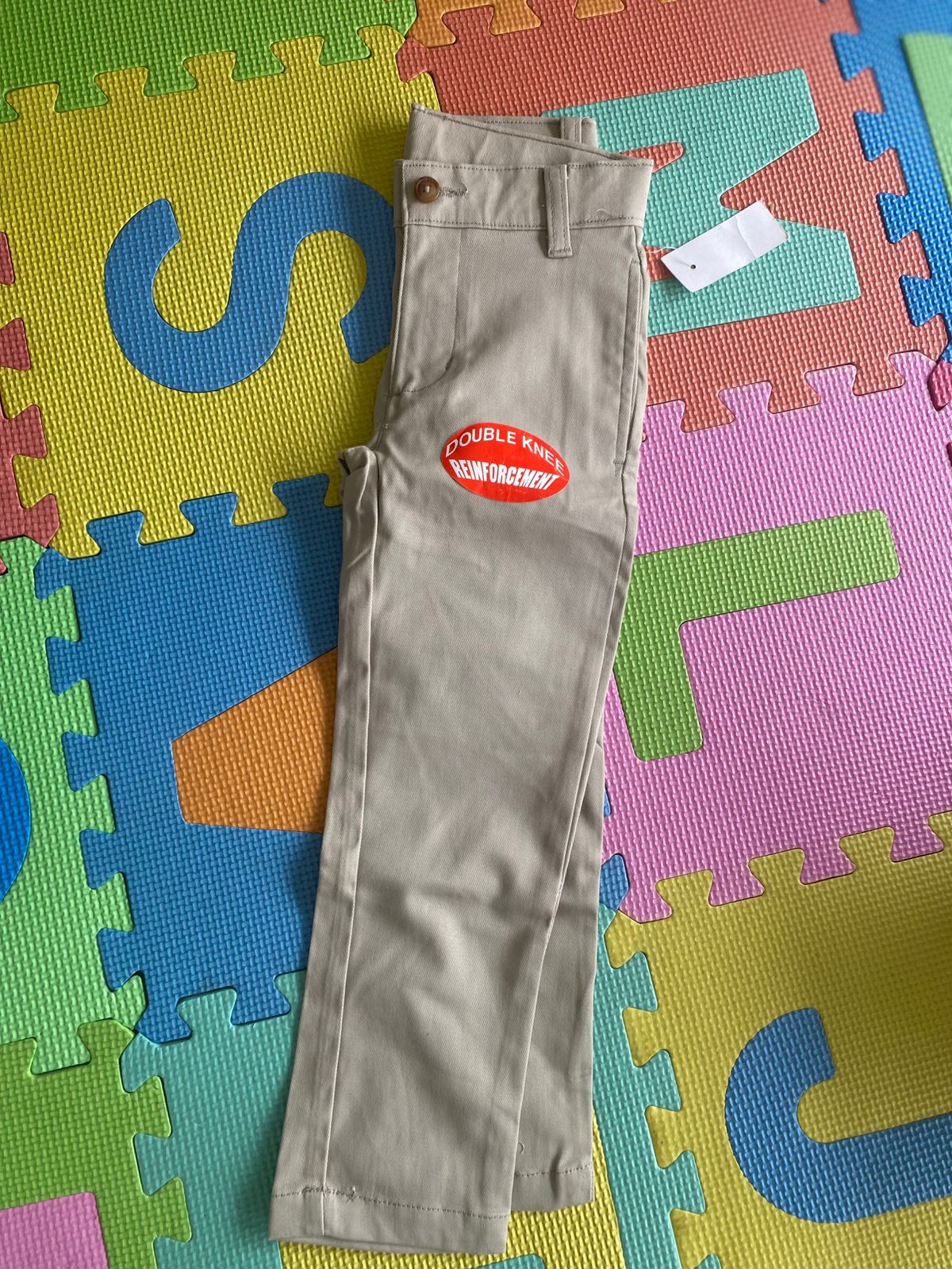Pantalón Escolar Clásico para Niños - Beige Khaki - Comodidad y Durabilidad
