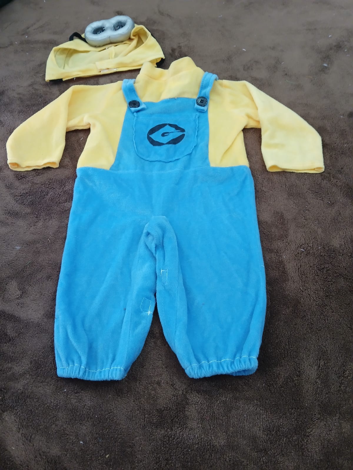 Disfraz de Minion para bebé